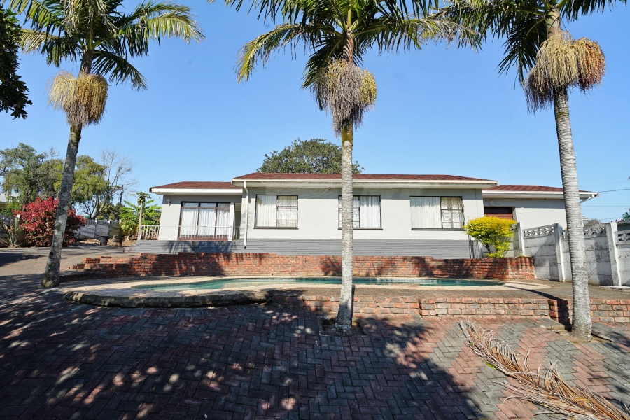 3 Bedroom Property for Sale in Summerpride Eastern Cape